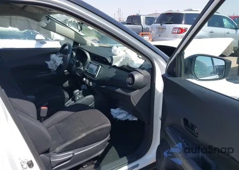 2024 Nissan Kicks S Xtronic Cvt z USA, uszkodzony, nr VIN 3N1CP5BV3RL593158